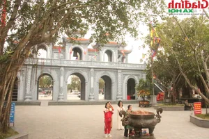 Mysteries of Den Tranh Temple: Exploring the Sacred Festival of Quan Lon Tuan Tranh in Hai Duong - image 0