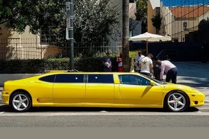 Rare Ferrari 360 Modena Limousine Heads to Auction: A One-of-a-Kind Supercar - image 5