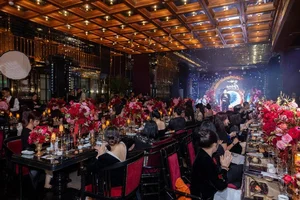 Famous Stars Gather at Businesswoman Bich Nguyet's Royal-Themed Gala - image 1
