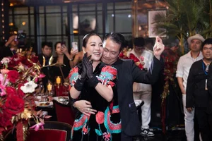 Famous Stars Gather at Businesswoman Bich Nguyet's Royal-Themed Gala - image 0