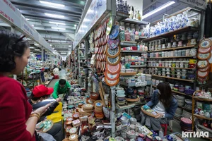 Discover Hanoi's Hidden Underground Market: A Unique Cultural Experience for Travelers - image 10