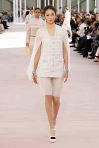 The Chinese Model Making Waves at the Victoria's Secret Fashion Show - image 7