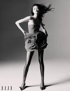 The Chinese Model Making Waves at the Victoria's Secret Fashion Show - image 8