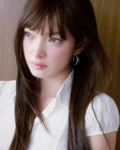Chau Bui Captivates Fans with Stunning Japanese Schoolgirl Inspired Look - image 1