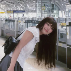 Chau Bui Captivates Fans with Stunning Japanese Schoolgirl Inspired Look - image 9