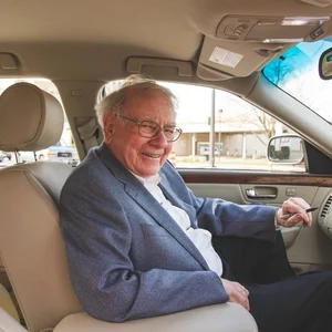 Surprising Frugal Habits of the World’s Billionaires - image 4