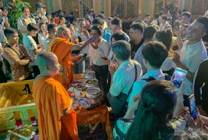 Celebrating the Khmer Ok Om Bok Festival in Ho Chi Minh City - image 1