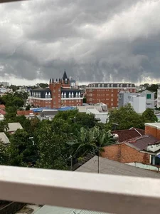 Dramatic Skies Over Binh Duong: Netizens React to Eerie Cloud Formations - image 5