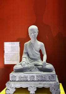 20 National Treasure Buddha Statues Exhibited in Ho Chi Minh City - image 7