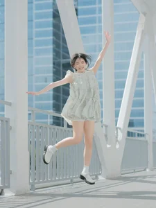 Contemporary Visuals: Art Language Vol.4710 Featuring Naka Xia Nian Yi - image 3
