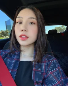 The Stunning Beauty Profile of Miss Earth Vietnam Do Thi Lan Anh - image 3