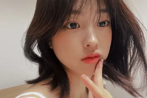 Viral Moment: Stunning Streamer Receives Massive Donation Surge - image 4
