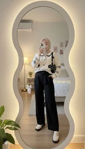 184 Plus Creative Mirror Selfie Ideas for Modern Aesthetic and Style - image 11