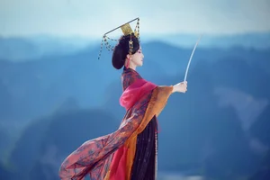 YiTuYu Art Language Vol.9849: Classic Beauty with Long Mei Er - image 2