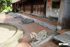 Discover Exquisite Stone Relics and Wooden Statues in a 700-Year-Old Pagoda - image 6