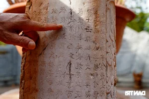 Discover Exquisite Stone Relics and Wooden Statues in a 700-Year-Old Pagoda - image 13