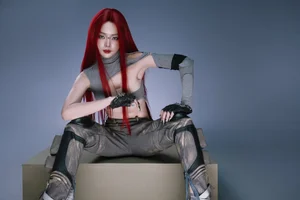 Vietnamese DJ Doll Shows Off Fiery New Hair Color Trend - image 8
