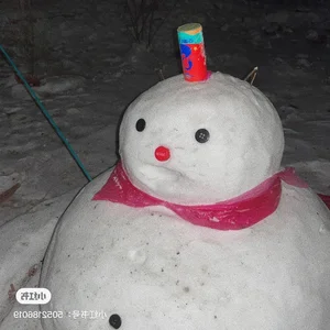 Hilariously Creepy and Unique Snowman Masterpieces That Will Blow Your Mind - image 1