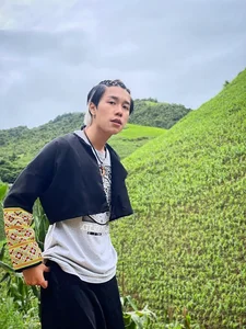 Meet Long Vu: Van Dung's Talented Son Shining in Prime-Time Drama - image 1