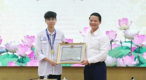 Meet the Champion: Portrait of the 25th Asian Physics Olympiad Gold Medalist - image 1