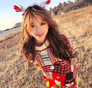 TikTok's Historical Costume Goddess Surprises Netizens with Her Real Face - image 3