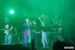 Thanh Lam and Quoc Trung Reunite on Stage: A Night of Music and Memories - image 5