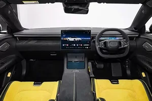 Lynk & Co 10 Official Debut: Breakthrough Ultra-Fast Charging from 0 to 80% in 5.5 Minutes - image 10
