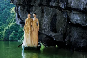 Miss Universe Vietnam Icons Reunite for Designer Lê Thanh Hòa’s Latest High-Fashion Collection - image 4