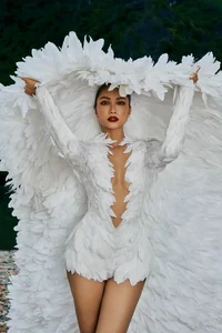 Miss Universe Vietnam Icons Reunite for Designer Lê Thanh Hòa’s Latest High-Fashion Collection - image 2
