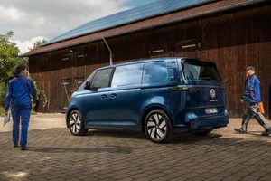 Volkswagen Issues Global Recall for 100,000 EVs Due to Battery Safety - image 1