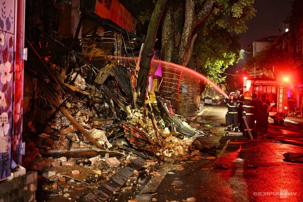 Hanoi Bar Collapse After Devastating Fire Incident
