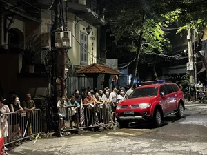 Hanoi Bar Collapse After Devastating Fire Incident - image 6