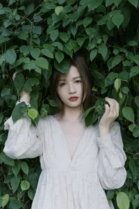 YiTuYu Art Language Vol.9937: Exquisite Portrait Series of Xiao Kai - image 3