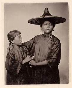 A Glimpse into the Past: Rare Photos of Chinese Life 150 Years Ago - image 10