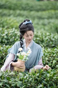 YiTuYu Art Language Vol. 6714: Creative Photography Showcase Featuring Model Cheng Zi Shu - image 15