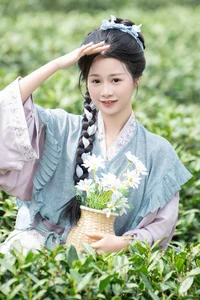 YiTuYu Art Language Vol. 6714: Creative Photography Showcase Featuring Model Cheng Zi Shu - image 25