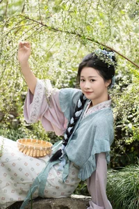 YiTuYu Art Language Vol. 6714: Creative Photography Showcase Featuring Model Cheng Zi Shu - image 11