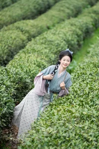 YiTuYu Art Language Vol. 6714: Creative Photography Showcase Featuring Model Cheng Zi Shu - image 29