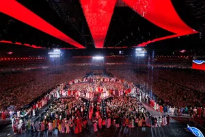 Call Me by Fire Vietnam Officially Sets Spectacular World Record - image 6