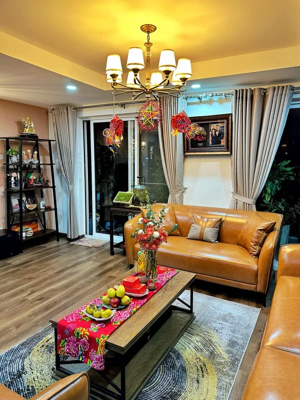 Inside MC Nguyen Khang’s Vibrant and Colorful 5 Billion VND Luxury Apartment