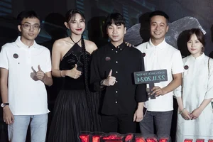 Quang Linh Vlogs and Stars Shine at Thuy Tien's Linh Mieu Movie Premiere - image 11