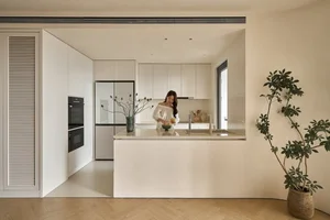 Inside the Stunning New Modern Home of Famous Vietnamese TV Hosts - image 0