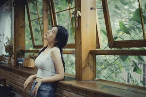 Exploring Modern Elegance in YiTuYu Art Language Vol.5190 Featuring Yuu - image 12