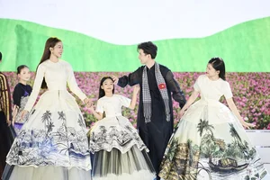 Miss Kieu Duy Transforms into an Ethereal Muse for Designer Nguyen Minh Cong - image 1