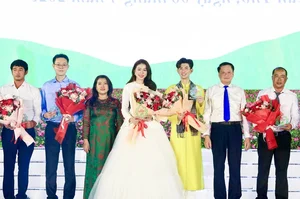 Miss Kieu Duy Transforms into an Ethereal Muse for Designer Nguyen Minh Cong - image 0