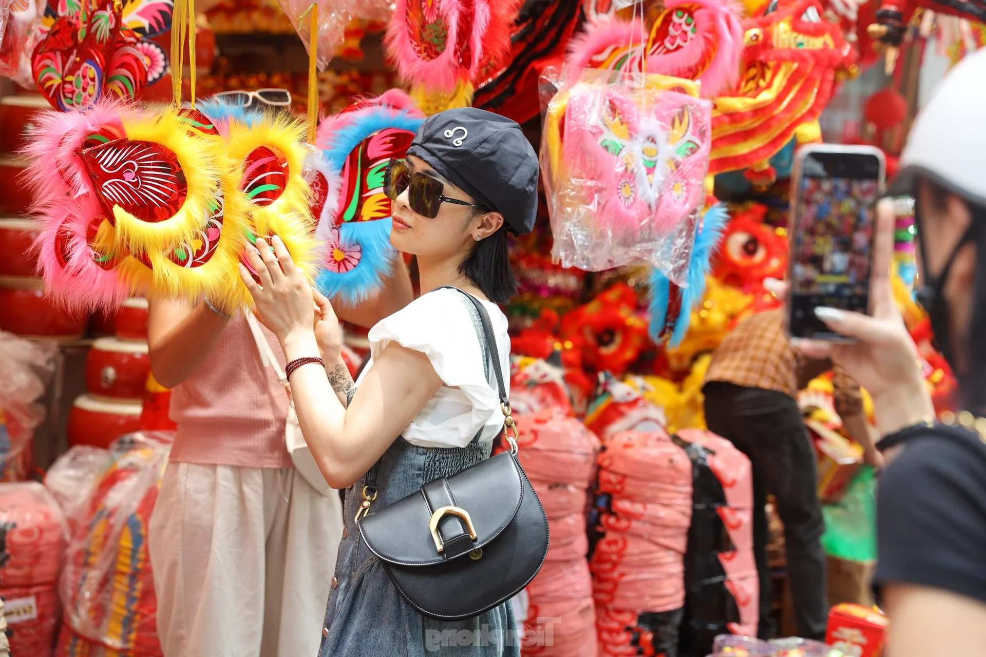 Vibrant Colors of Mid-Autumn Festival on Hang Ma Street