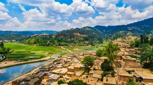 Exploring the Astonishing Ancient Village with Connected Houses in Vietnam - image 2