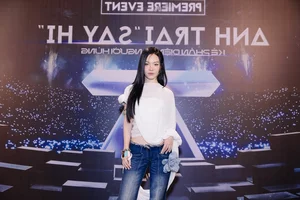 Star-Studded 'Anh Trai' Gathering at Latest Film Premiere - image 5