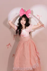 Xiao Ou O in Art Language Vol.6602: A Study in Modern Aesthetics - image 10