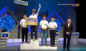 Hanoi Student Secures Victory and the Laurel Wreath in Road to Mount Olympia - image 2